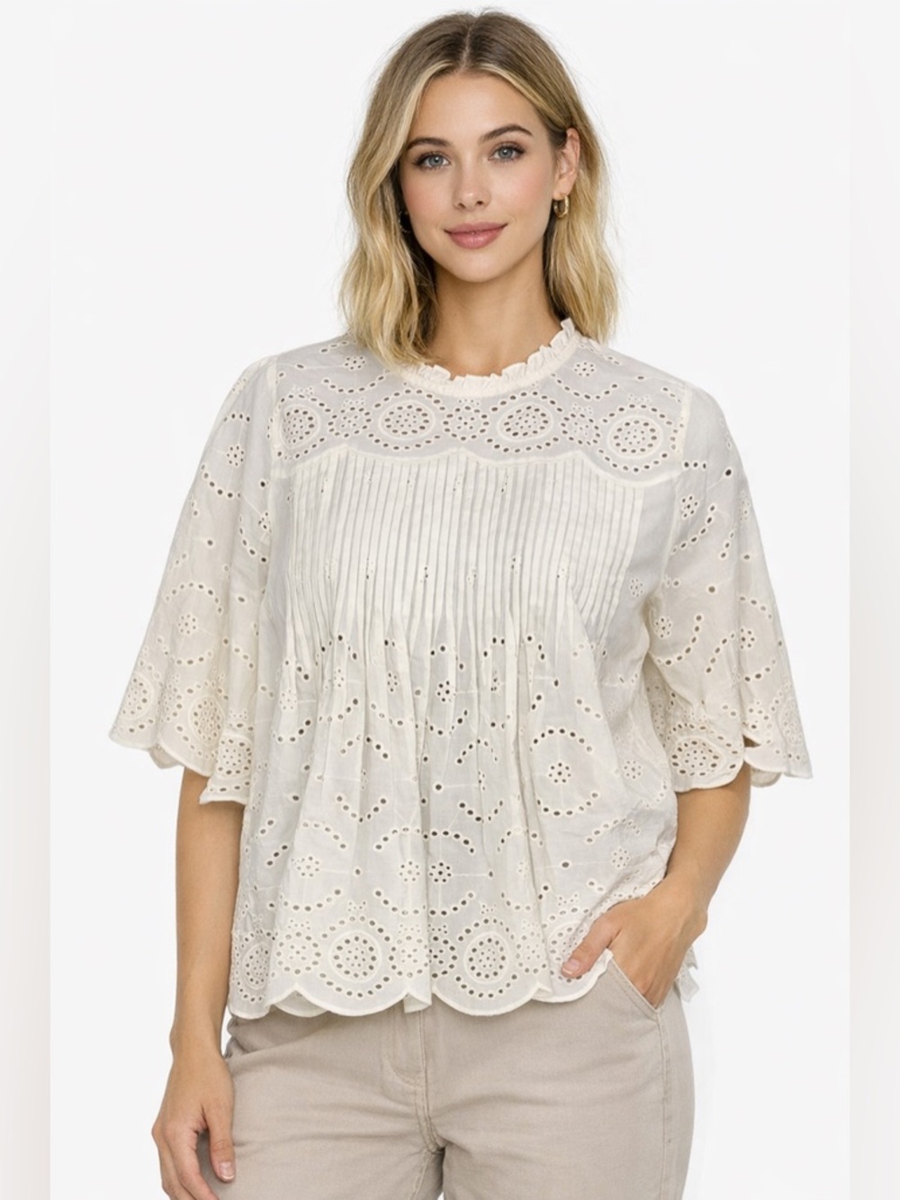 Women’s Cream Eyelet Pintuck Blouse